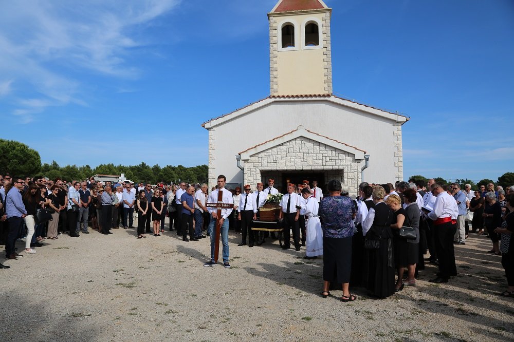 Pogreb Borisa Čubrića (5)