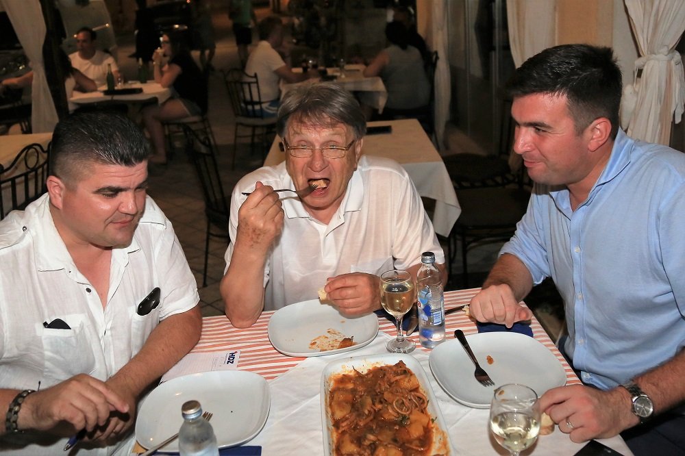 Ocjenjivački sud pod predsjedanjem Miroslava Ćire Blaževića (Foto: Rudinapress/H. Pavić)