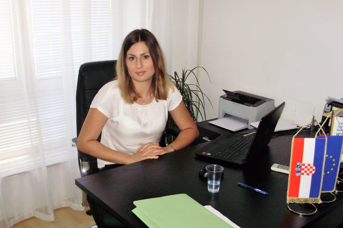 Featured image for “Poziv: Murter pokreće program ‘Zaželi’ – zapošljavanje žena i pomoć u kući”