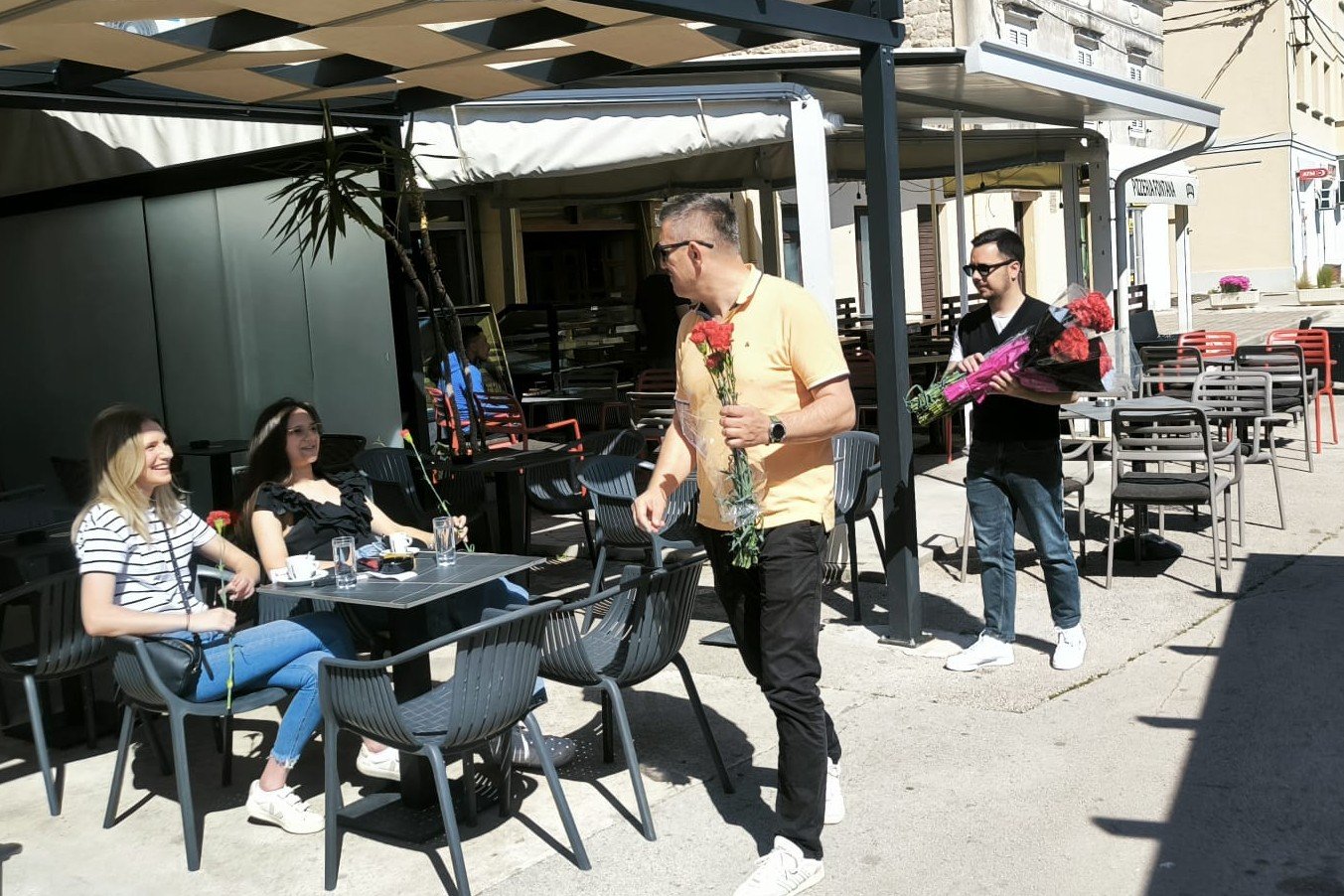 Featured image for “SDP TISNO OBILJEŽIO PRAZNIK RADA “Kroz simbol i poštovanje prema radu i ljudima””